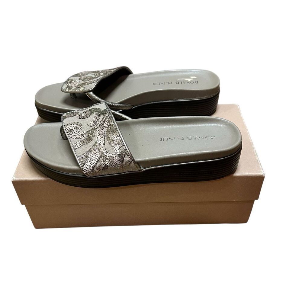 Donald J Pliner Brocade Slide Sandal in Pewter NWB Size 9 - Picture 2 of 7